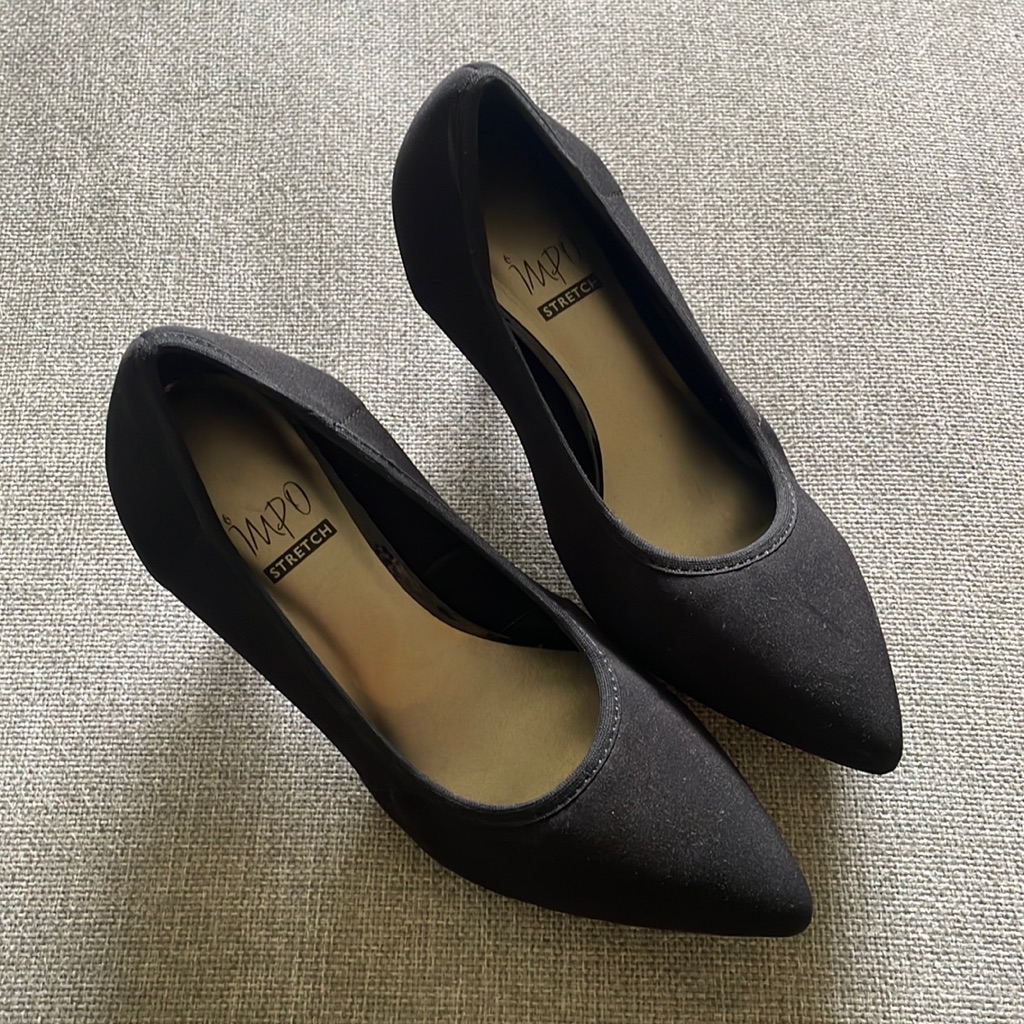 Black Tiny Heels